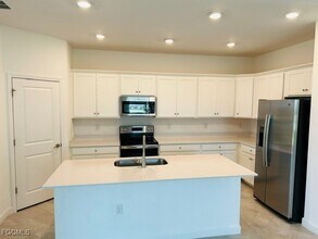 9156 Leatherwood Loop in Lehigh Acres, FL - Building Photo - Building Photo