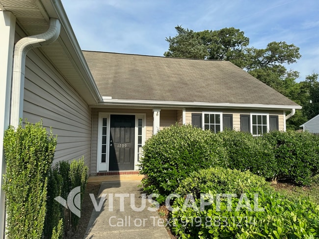 1709 Northside Dr in Burlington, NC - Building Photo - Building Photo