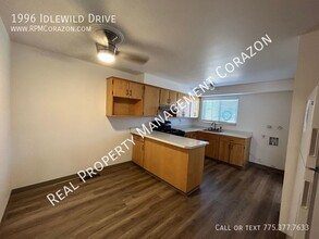 1996 Idlewild Dr in Reno, NV - Building Photo - Building Photo