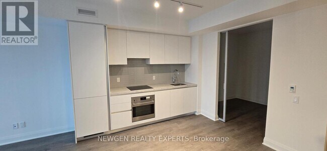 property at 2 Erskine Rd