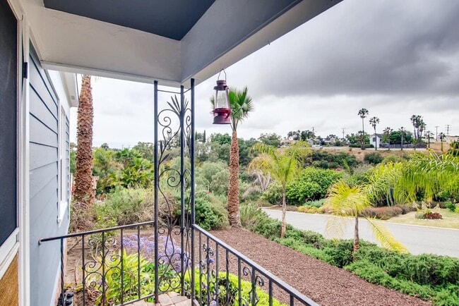 2043 Felton St in San Diego, CA - Building Photo - Building Photo