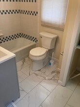 119 Lawnside Ave, Unit 1 in Collingswood, NJ - Foto de edificio - Building Photo