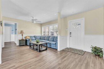 9860 NW 3rd St in Pembroke Pines, FL - Building Photo - Building Photo