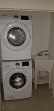 325 NW 52nd St in Miami, FL - Building Photo - Building Photo