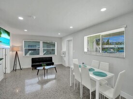 906 N Riverside Dr, Unit SI ID1503939P in Pompano Beach, FL - Building Photo