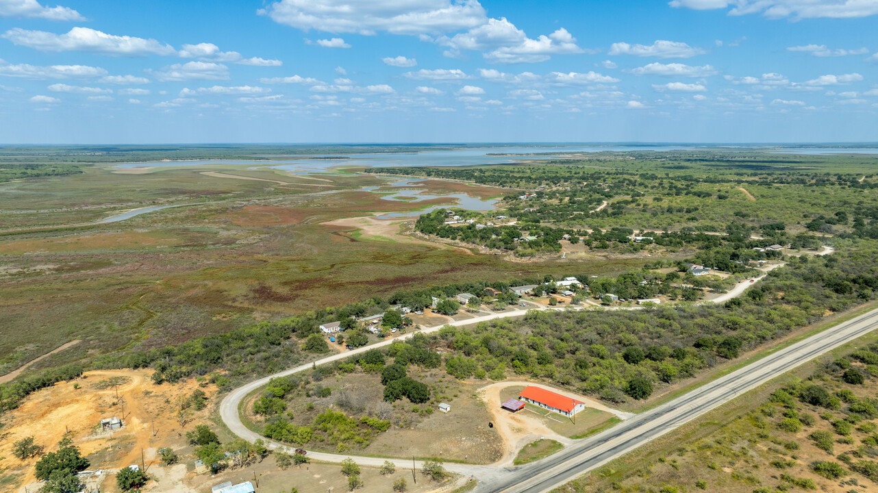 9464 US Highway 180 W in Breckenridge, TX - Building Photo