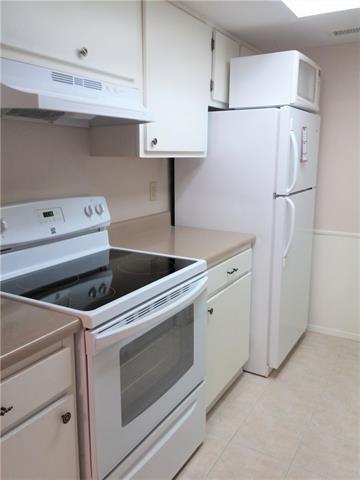12830 Midway Rd in Dallas, TX - Building Photo - Building Photo