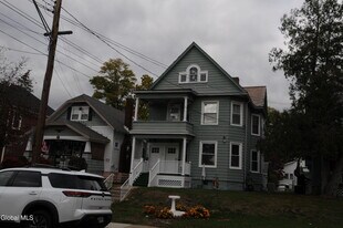 2007 Campbell Ave in Schenectady, NY - Building Photo