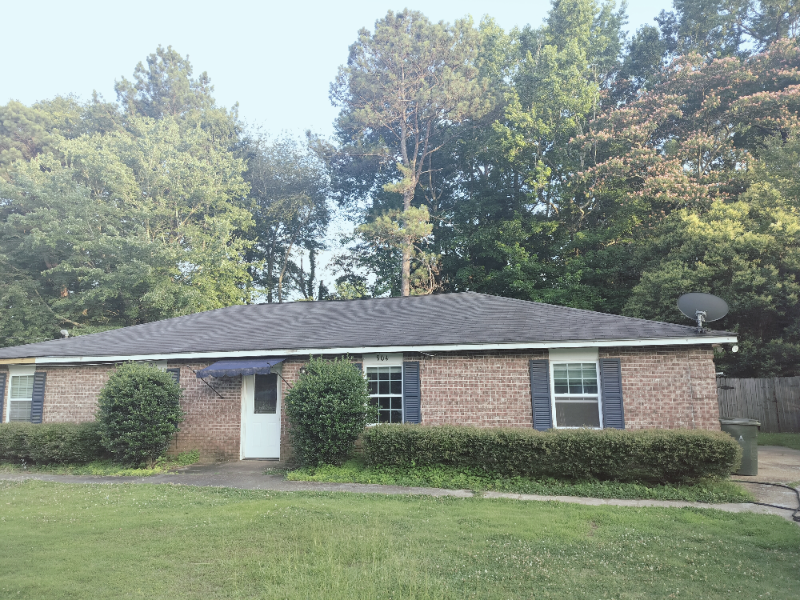 906 E Magnolia Ave in Auburn, AL - Building Photo