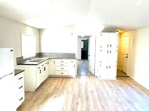 1009 Pine Eagle Ln in San Antonio, TX - Foto de edificio - Building Photo