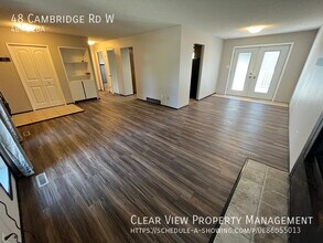 48 Cambridge Rd W in Lethbridge, AB - Building Photo - Building Photo
