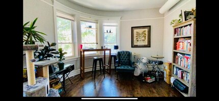 2100 W Division St in Chicago, IL - Building Photo - Building Photo