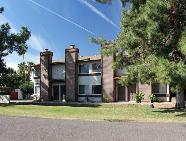 614 S Wilson St in Tempe, AZ - Foto de edificio - Building Photo