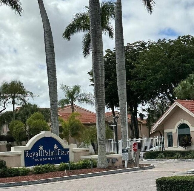 10420 SW 158th Ct, Unit 304