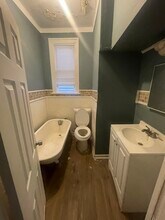 6041 S Loomis Blvd in Chicago, IL - Building Photo - Building Photo