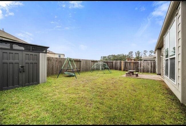 property at 12418 King Louis Dr