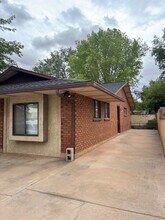 34 E 350 N in Hurricane, UT - Building Photo - Building Photo