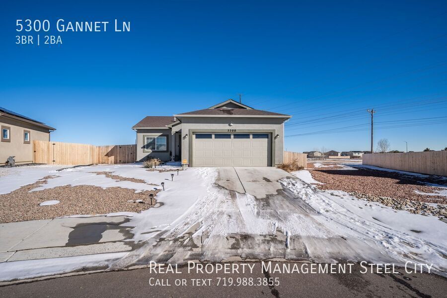 5300 Gannet Ln in Pueblo, CO - Building Photo