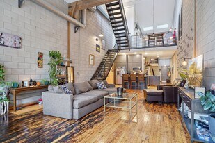 801 N Washington Ave in Minneapolis, MN - Building Photo