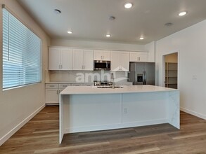 9748 W Parkway Dr in Tolleson, AZ - Building Photo - Building Photo