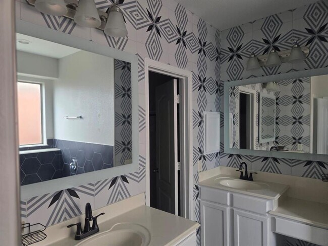24302 Cornell Park Ln in Katy, TX - Building Photo - Building Photo