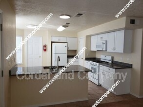 8116 Fieldstone Ave NW in Albuquerque, NM - Building Photo - Building Photo