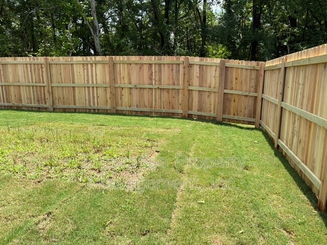 property at 385 Windemere Lp