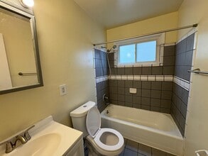 14824 Myola Ave in Warren, MI - Building Photo - Building Photo