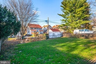 432 S Chester Pike, Unit Unit 3 in Glenolden, PA - Building Photo - Building Photo