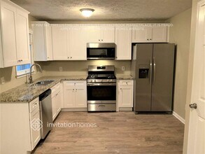 430 Braxton Dr in Douglasville, GA - Foto de edificio - Building Photo