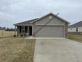 45 Kinley Ln in Cabot, AR - Building Photo