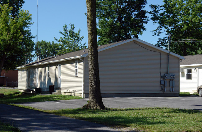 807 W Sandusky St in Findlay, OH - Building Photo - Building Photo