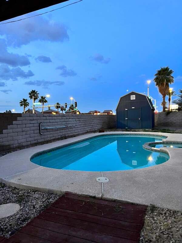 property at 580 Chelsea Dr
