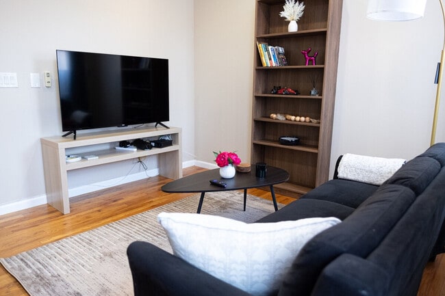 125 La Salle St in New York, NY - Building Photo - Building Photo