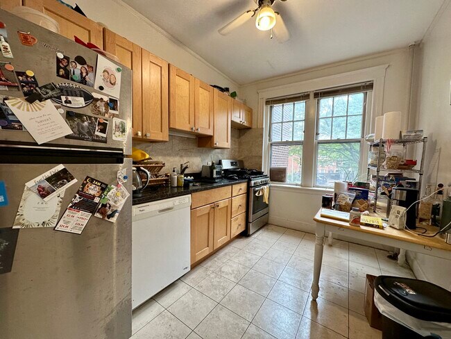 25 Mount Hood Rd, Unit 3