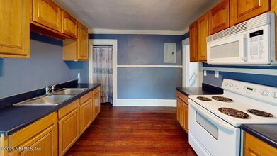 1410 Ingleside Ave in Jacksonville, FL - Building Photo - Building Photo