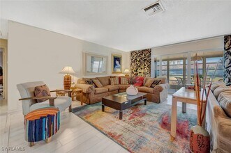 83 Glades Blvd in Naples, FL - Building Photo - Building Photo