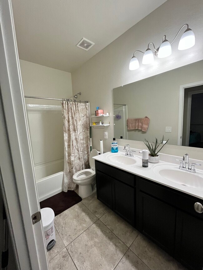 36607 W Santa Monica Ave in Maricopa, AZ - Building Photo - Building Photo