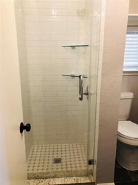 734 McDaniel St photo'