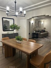 8202 S 3rd Ave in Inglewood, CA - Foto de edificio - Building Photo