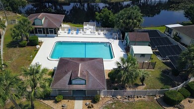 9815 E Pebble Creek Ct in Inverness, FL - Building Photo - Building Photo