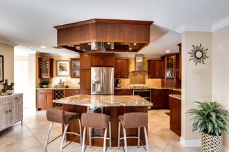 2650 NE 47th St in Lighthouse Point, FL - Building Photo - Building Photo