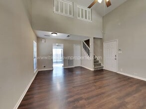 2903 Harbinger Ln in Dallas, TX - Building Photo - Building Photo