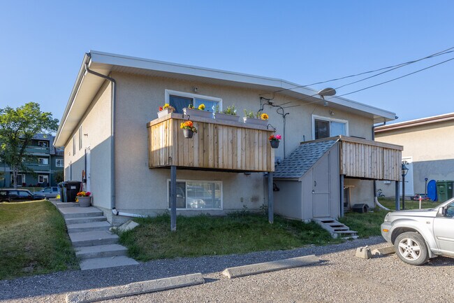 316A Southampton Dr SW
