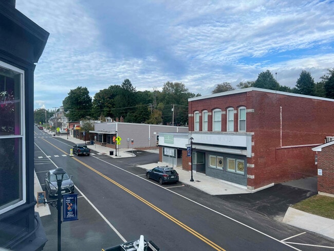 2Main Street, Unit 2A in Lisbon, ME - Building Photo - Building Photo