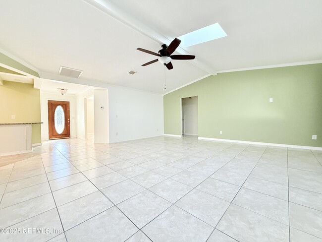 10373 Windfern Ct N in Jacksonville, FL - Foto de edificio - Building Photo