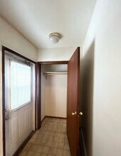 Chapel Drive Apartments in Milton, WI - Building Photo - Building Photo