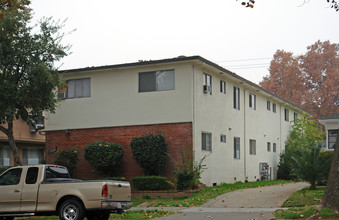 1514 V St in Sacramento, CA - Building Photo - Building Photo