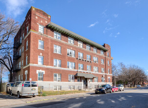 116 Lenox Ave in East Orange, NJ - Foto de edificio - Building Photo