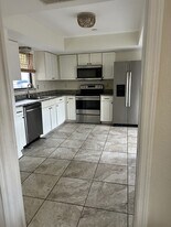 6658 Chadron Ct in Lakeland, FL - Building Photo